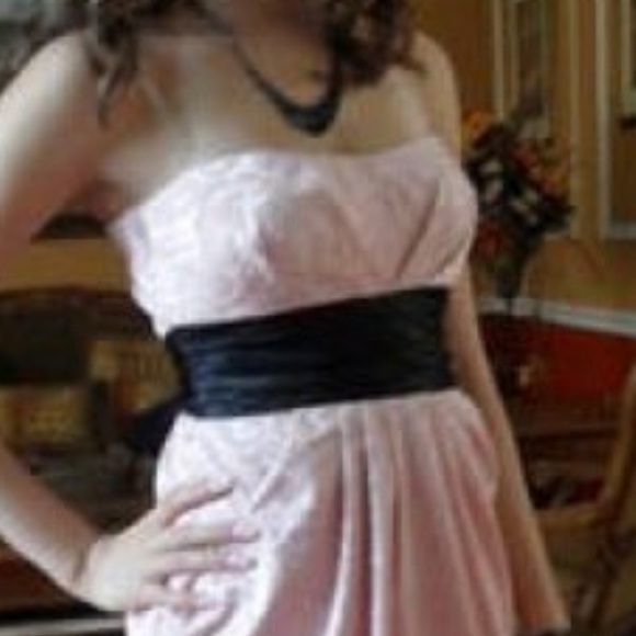 Fancy Pink and Black Strapless Dress with pockets - Picture 6 of 7